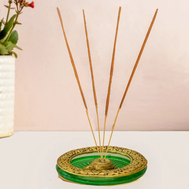 Be Kind Handicraft Beautiful Tortoise Incense Holder | Tortoise Stand Placed in Green Glass Vessel with Metal Border for Gift & Return Gift- 4.5 inch (Green)