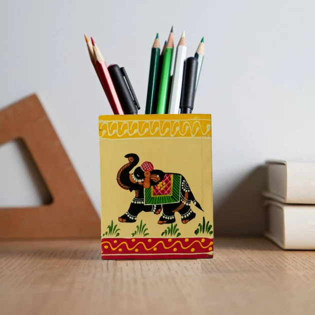 Be Kind Handcrafted Stylish Trendy Vintage Wooden Elephant Print Pen Stand For Home and ofiice